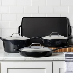 All-Clad Enameled Cast Iron, Dutch Oven with Lid, 6 quart