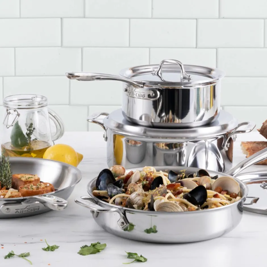 All-Clad 7-Piece Pots and Pans Set / D3 Stainless Everyday Collection