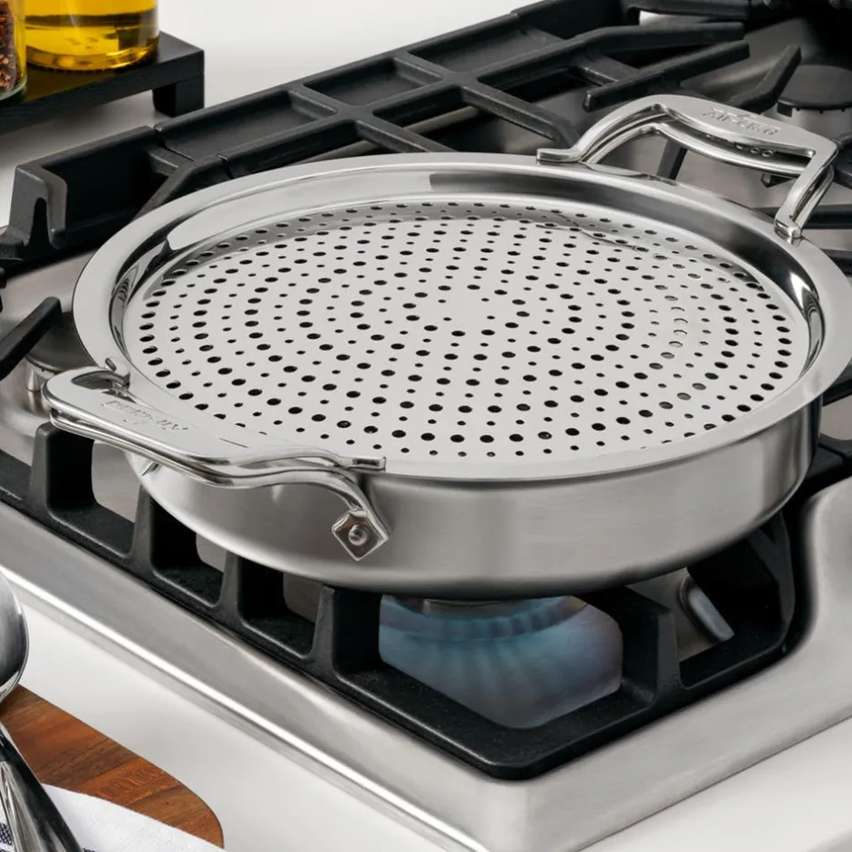 All-Clad 4-Quart sauteuse with Splatter Guard / D5 Brushed Stainless Versatility